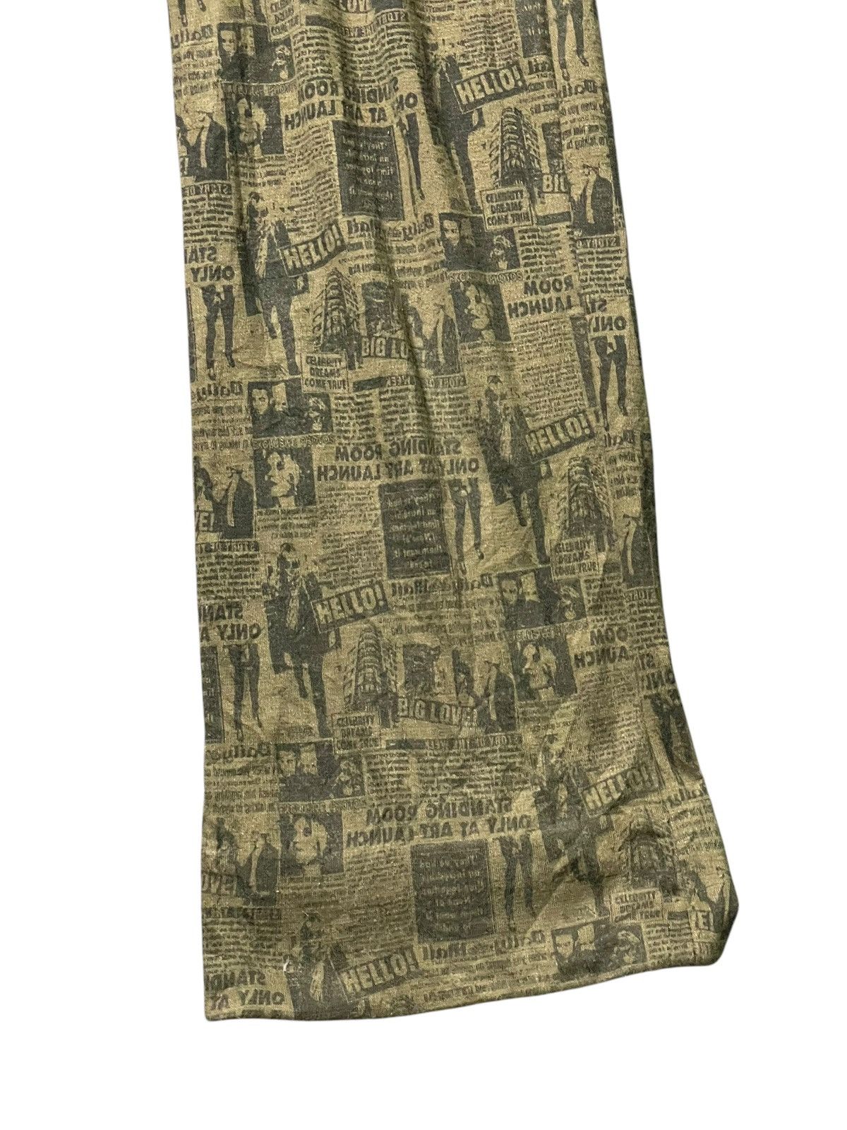Japanese Brand SUCURE POMME Newspaper Printed Jumpsuit (94) Size 26" / US 2 / IT 38 - 2 Thumbnail