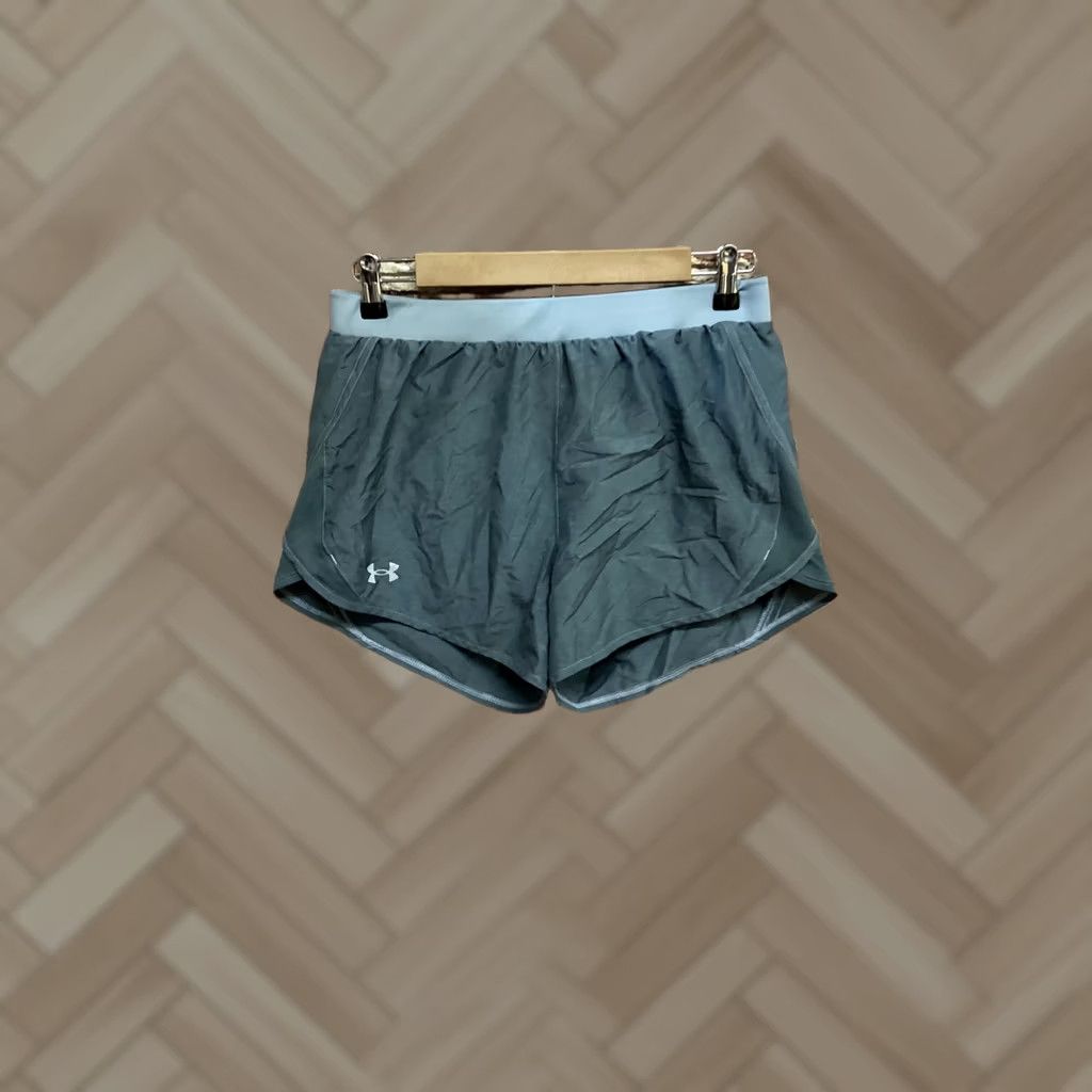 Under Armour Under Armour Shorts Women M Gray Loose Fit Training Drawstring Gym Size 32" / US 10 / IT 46 - 1 Thumbnail