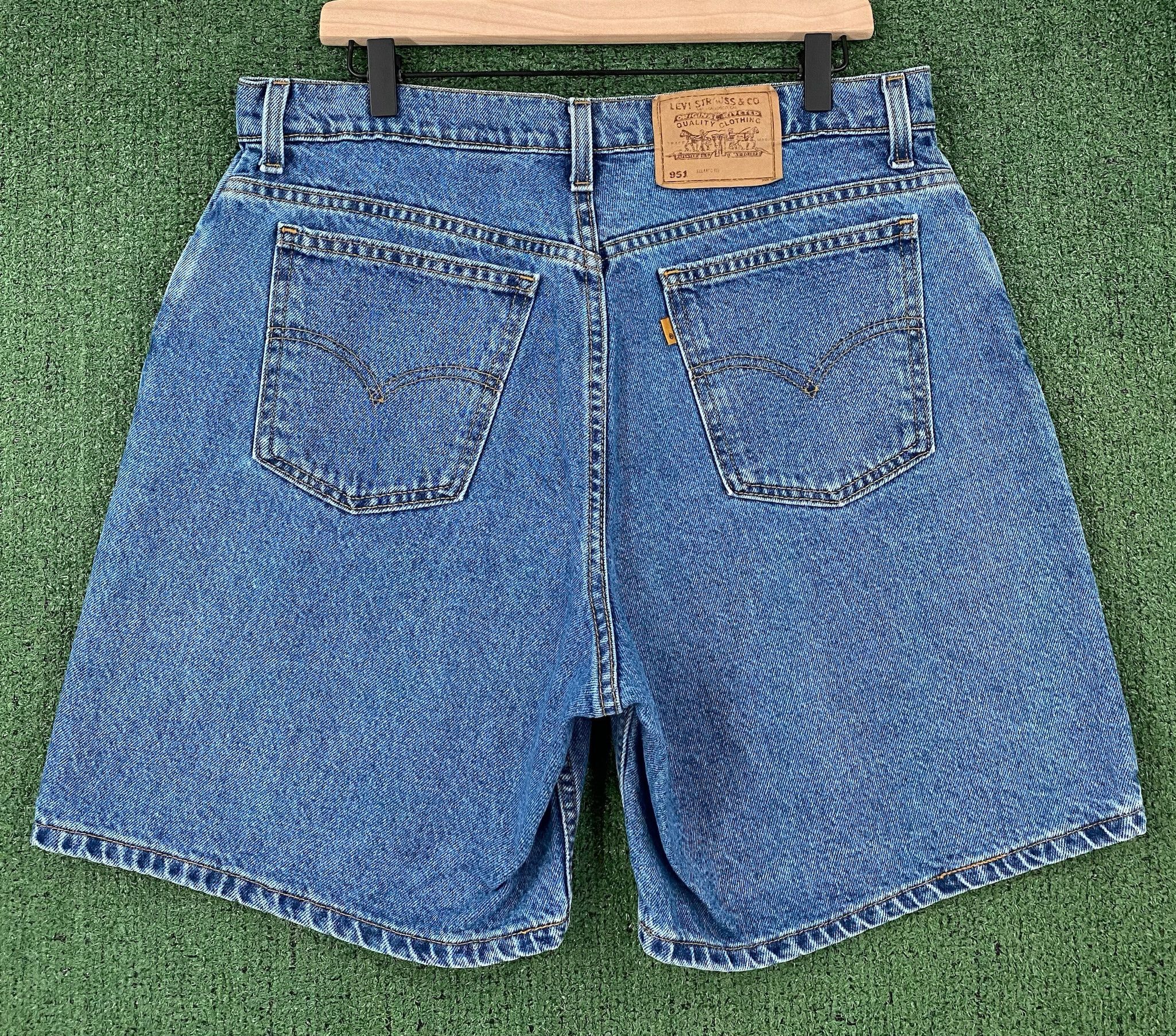 Levi's 90’s Levi’s 951 Brown Tab Relaxed Fit Jean Shorts 34” Waist Size 34" / US 12 / IT 48 - 4 Thumbnail