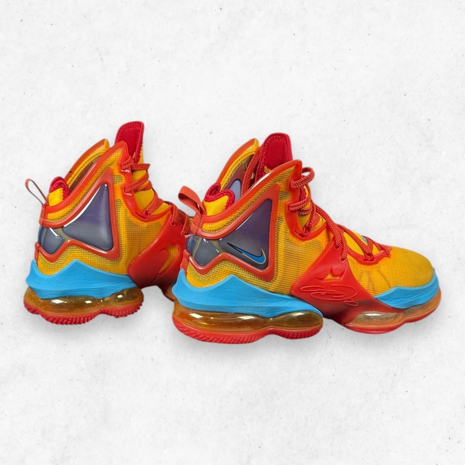 Nike Nike LeBron 19 Tune Squad Space Jam DC9338-800 Size 9 Size US 9 / EU 42 - 7 Thumbnail