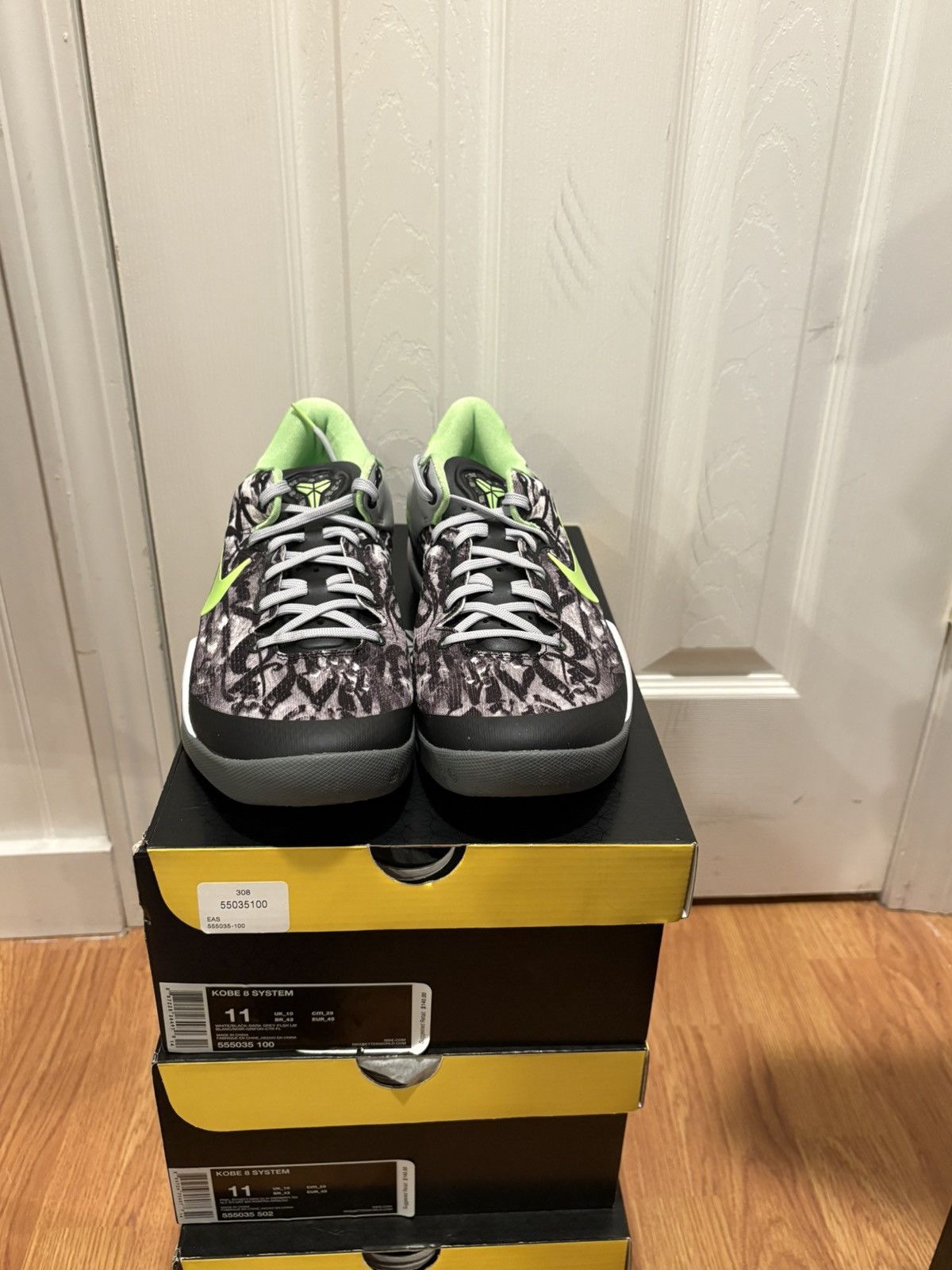 Nike Nike Kobe 8 Grafiti Size US 11 / EU 44 - 3 Thumbnail