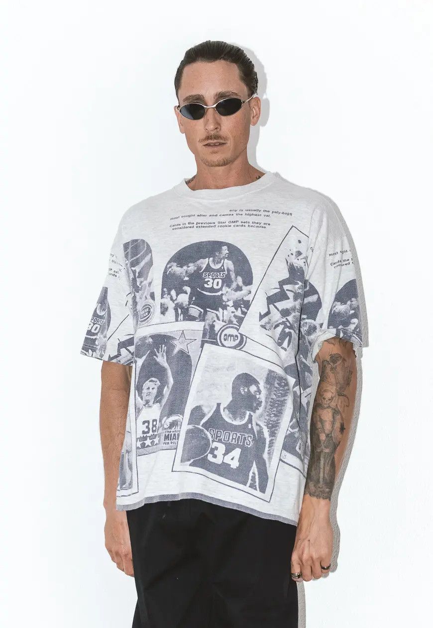 Designer 90s Collectible Rare Basketball Card Graphic 90s T Shirt Size US XL / EU 56 / 4 - 4 Thumbnail