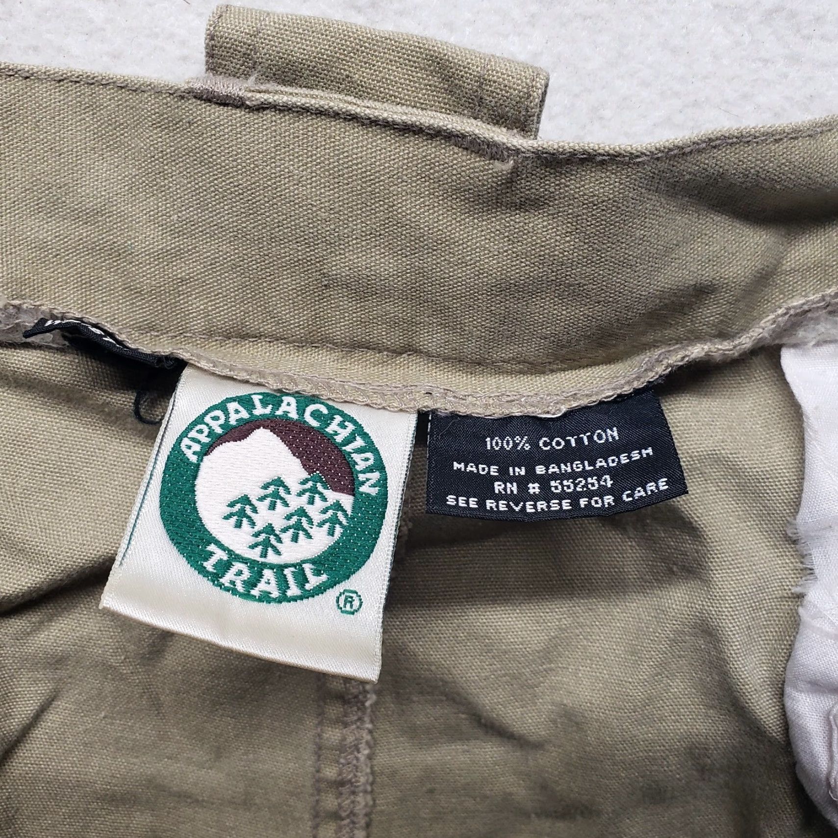 Vintage VINTAGE Appalachian Trail Cargo Shorts Men Adult Size 42 Brown Cotton Spring Summer 90s Size US 42 / EU 58 - 2 Thumbnail