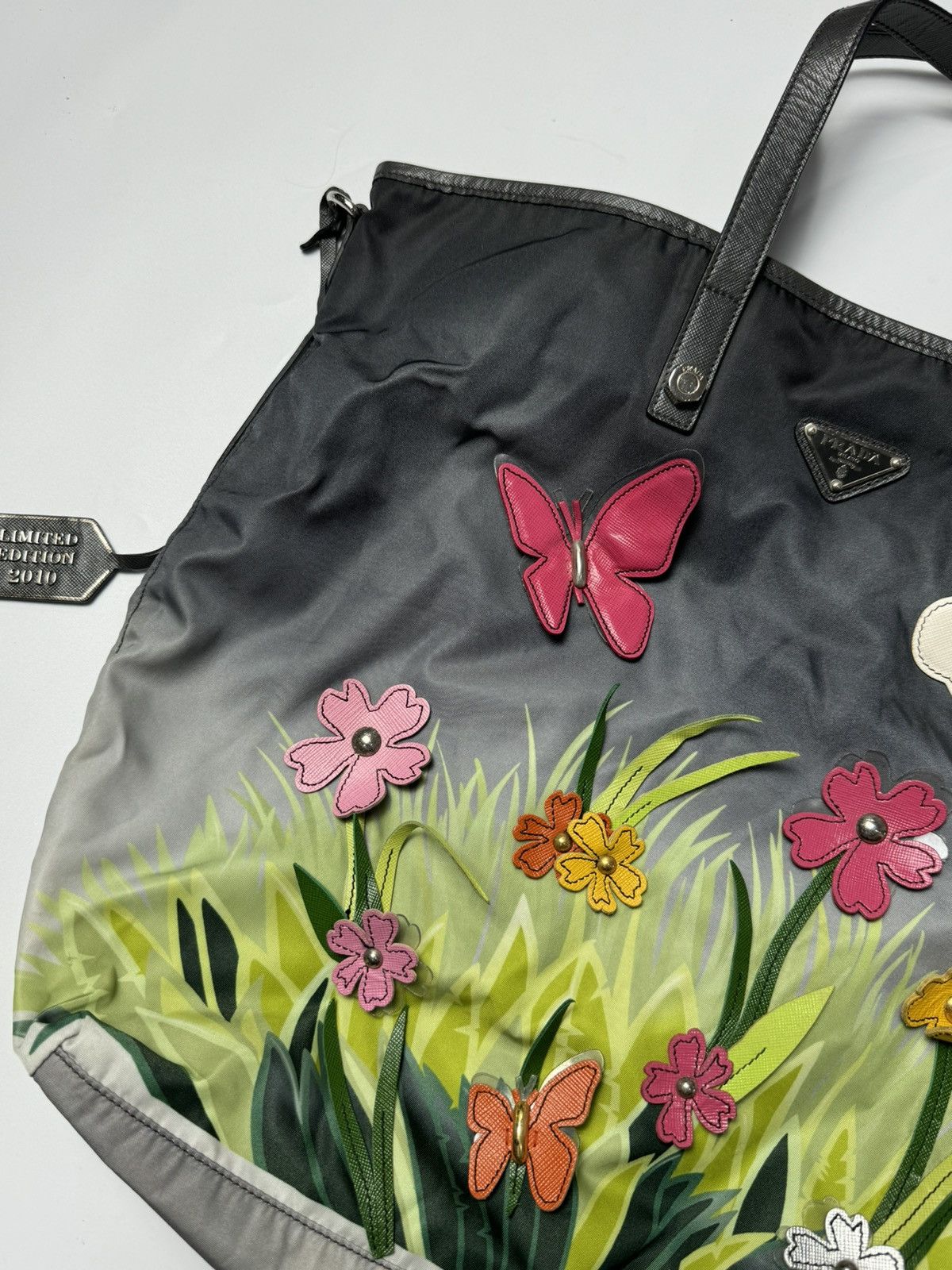 Prada Prada | Saffiano Trimmed | Garden City Tote Bag | Size ONE SIZE - 5 Thumbnail