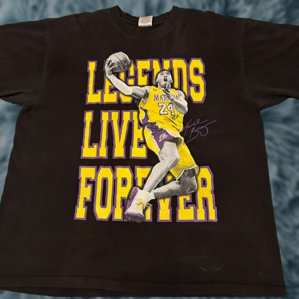 Vintage VINTAGE 90s Y2K Kobe Bryant Lakers Legends Live Forever VTG Shirt Mens XXL Black Short Sleeve Shirt Mens XXL 90s Sports USA Hip Hop Kobe Bryant Lakers Size US XXL / EU 58 / 5 - 1 Thumbnail