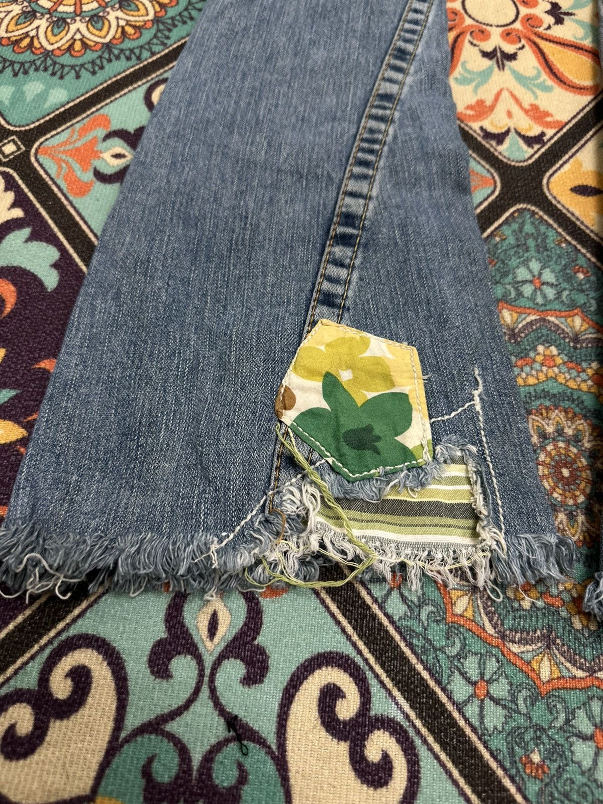 True Religion Vintage True Religion Woodstock Tour Patches Denim Pant Size US 26 / EU 42 - 11 Thumbnail