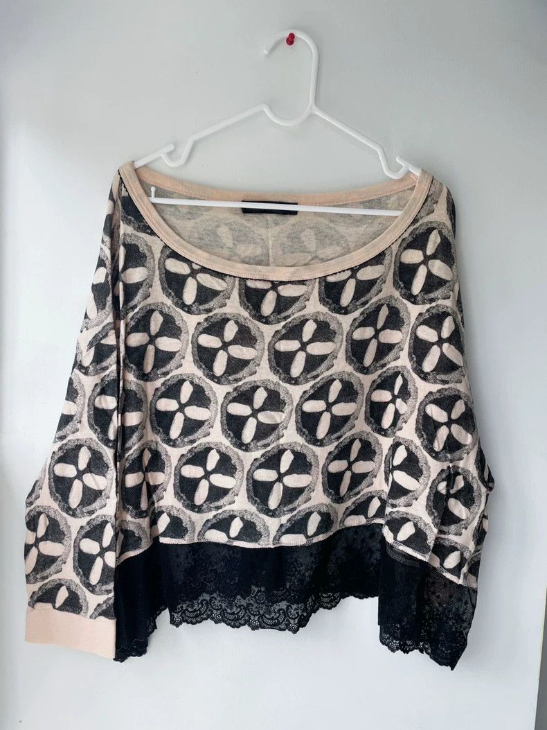 Undercover size 1 Super Wide Bat Sleeve Lace Five-point Sl