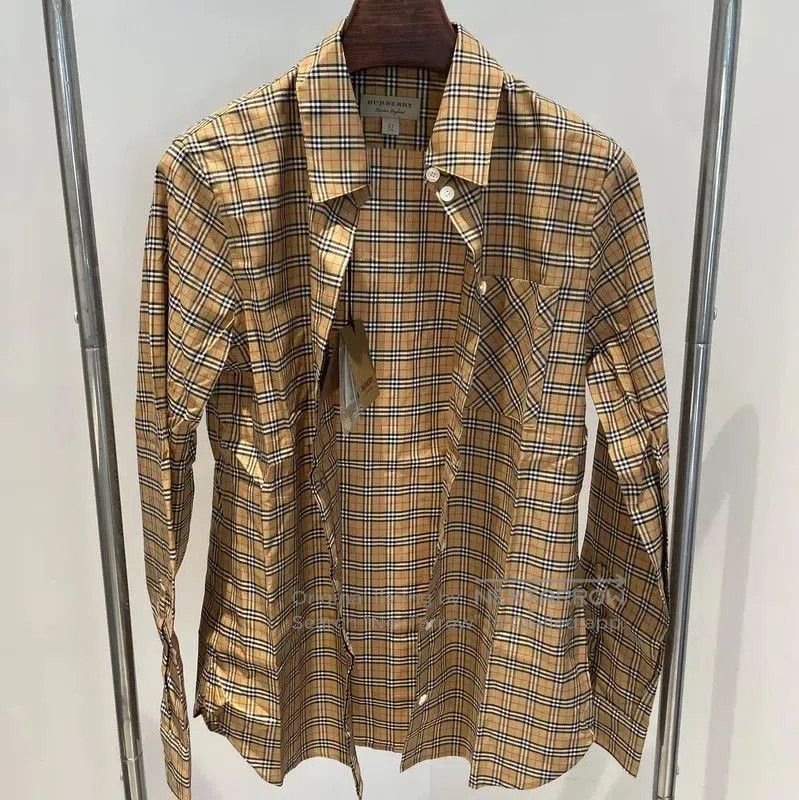 Burberry Burberry Long Sleeve Brown Check Shirt. Size S / US 4 / IT 40 - 1 Thumbnail