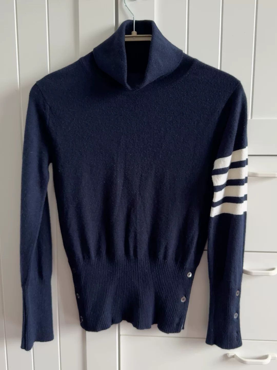 Thom Browne Thom Browne Navy Cashmere Turtleneck Sweater Size US S / EU 44-46 / 1 - 1 Thumbnail