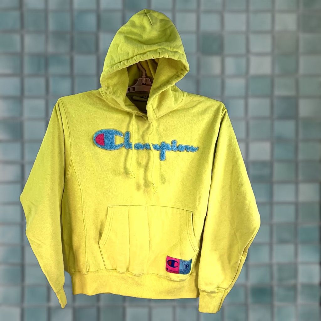 Champion Champion Reverse Weave Puff Hoodie Adult Size M Yellow Mens Size US M / EU 48-50 / 2 - 1 Thumbnail