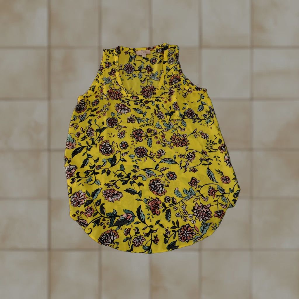 Loft LOFT Blouse Tank Top Womens XS Yellow Floral Sleeveless Pullover Round Neck Casual Short Sleeve Polyester Rayon Button Blouse Size XS / US 0-2 / IT 36-38 - 1 Thumbnail
