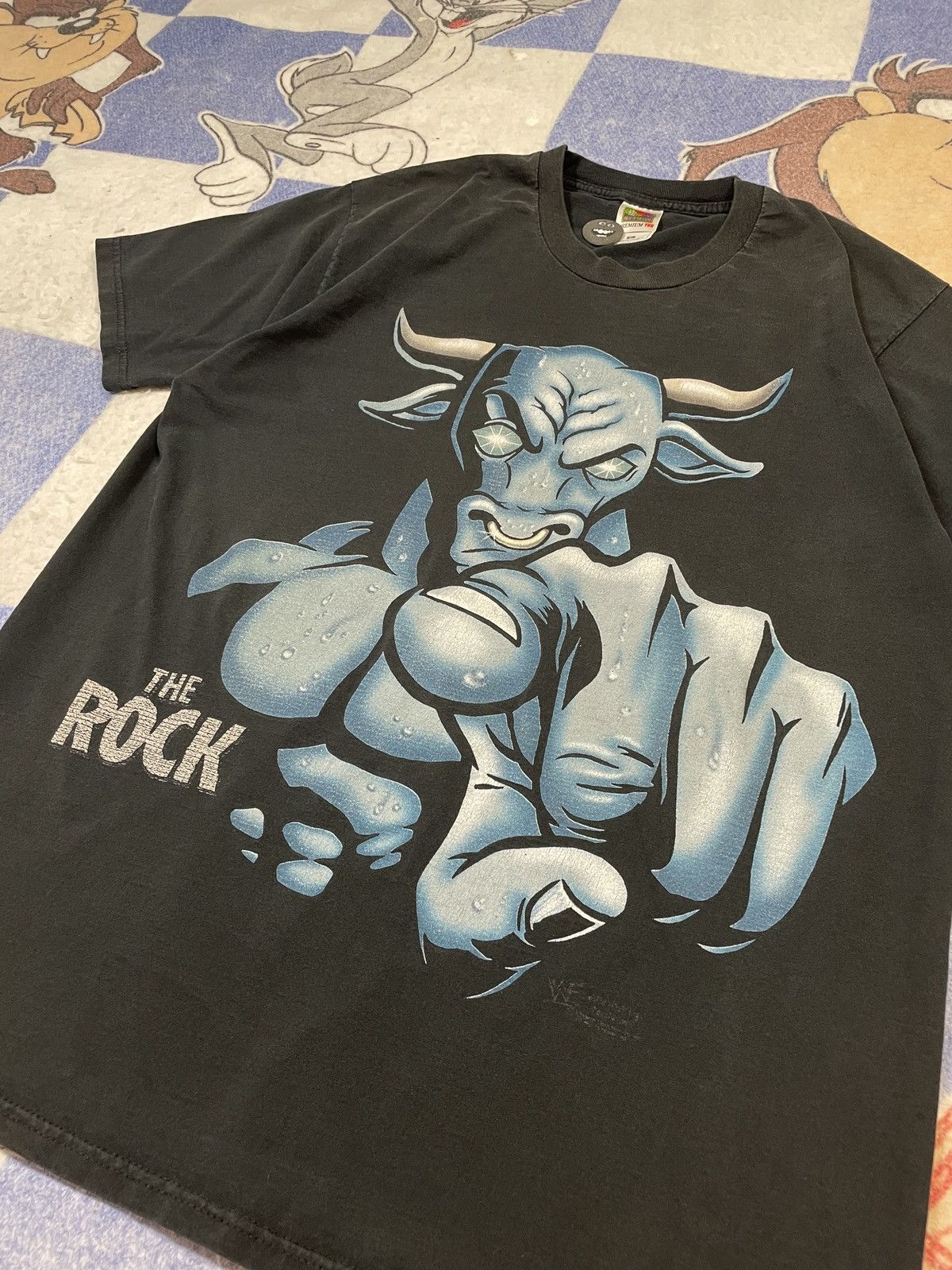Vintage Vintage the rock WWE tee Size US XL / EU 56 / 4 - 2 Thumbnail