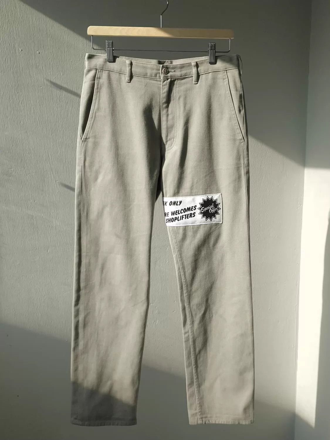 Comme des Garcons CDG Runway Jeans Light Gray Logo Detail Unisex Size US 27 - 5 Thumbnail