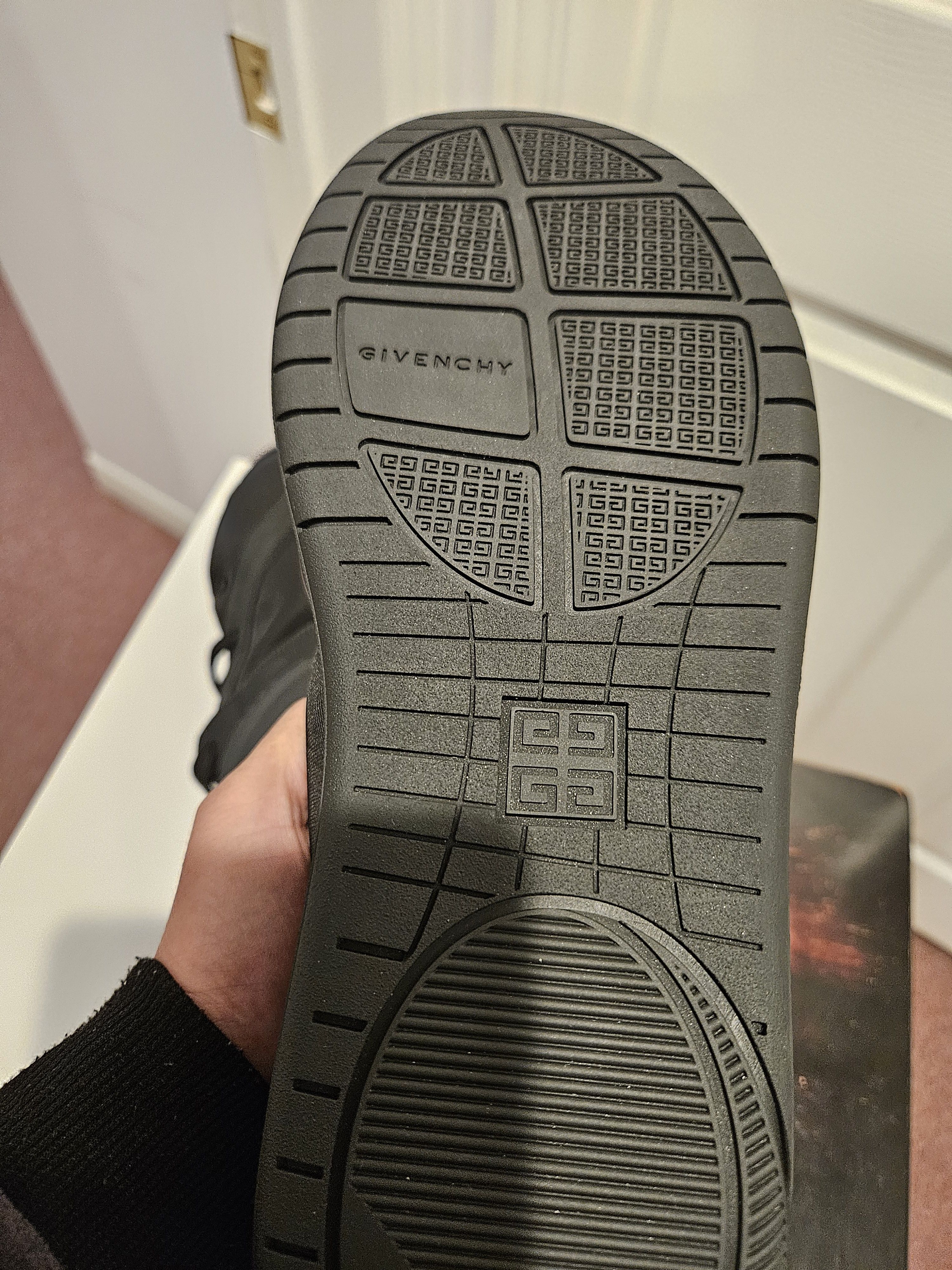 Givenchy Skate Nubuck Sneakers Size US 9.5 / EU 42-43 - 13 Thumbnail