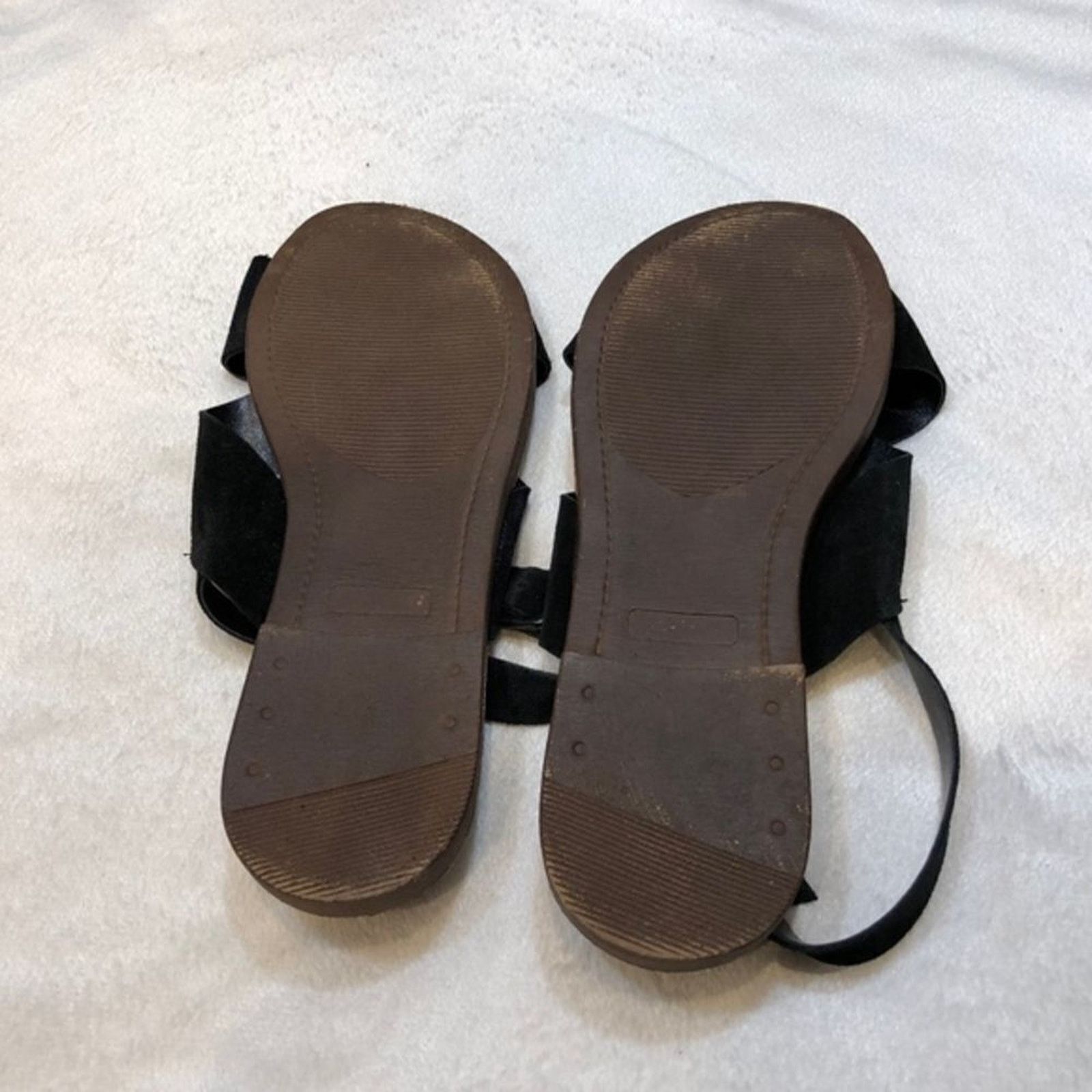 New Look New Look Black Cross Strap Peep Toe Sandals | Sz 7.5 (38) Size US 7.5 / IT 37.5 - 4 Thumbnail
