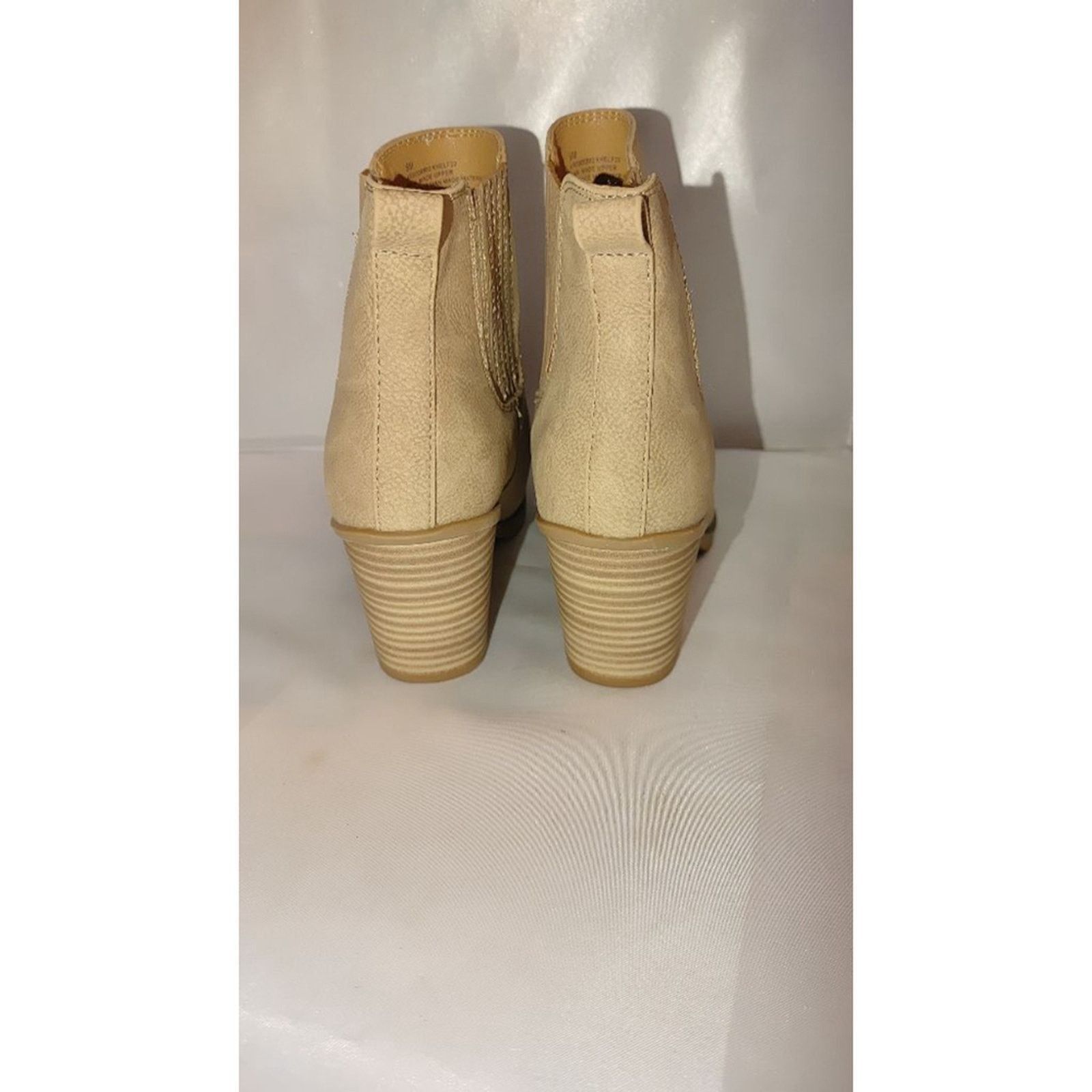 Kork-Ease Korks Hadley Block Heel Booties Size 8 NWOT Size US 8 / IT 38 - 6 Thumbnail