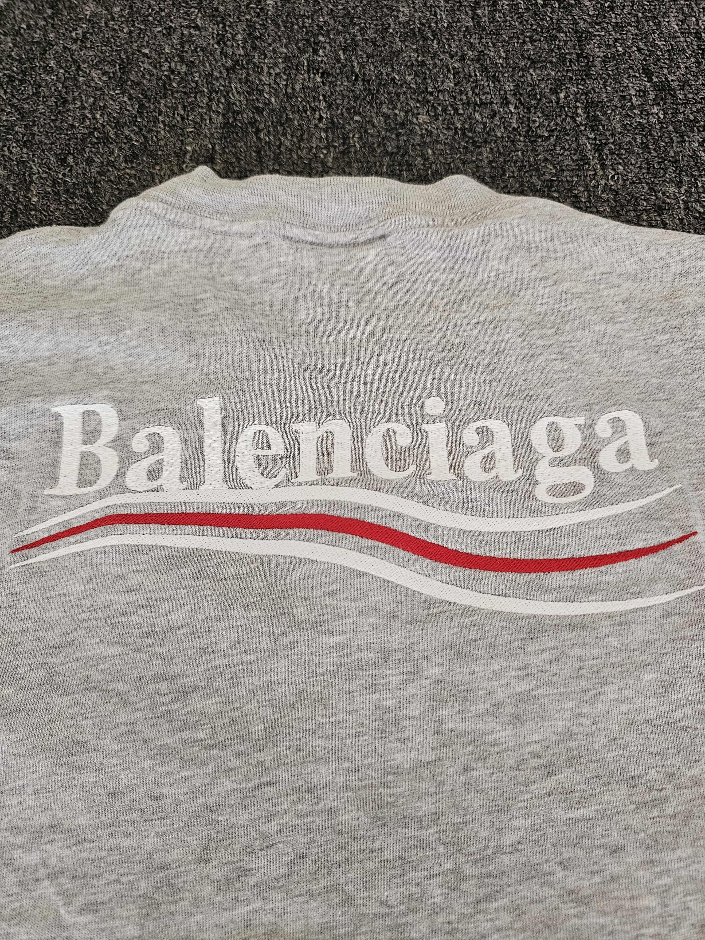 Balenciaga Balenciaga Women's Gray Embroidered T-Shirt Size S Size S / US 4 / IT 40 - 5 Thumbnail