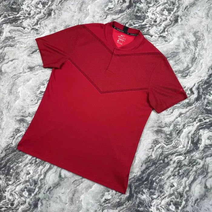 Nike Nike T-Shirt Golf Tiger Woods Size US M / EU 48-50 / 2 - 1 Thumbnail