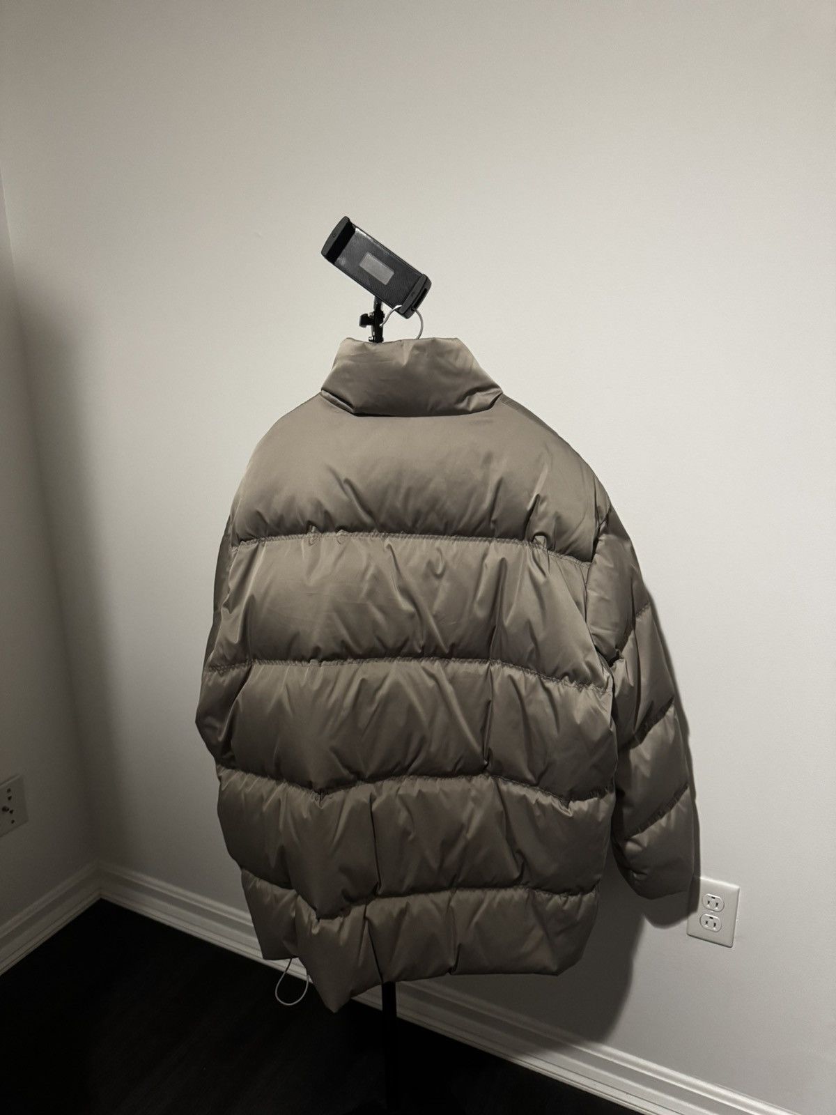 Filippa K Taupe Abisko Down Jacket Size US L / EU 52-54 / 3 - 3 Thumbnail