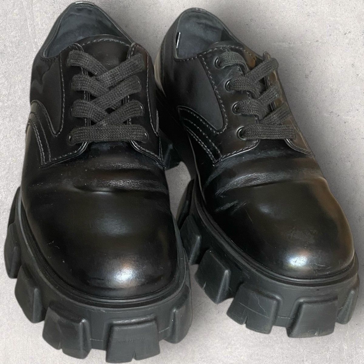 Prada Prada Monolith Brushed Leather And Nylon Lace Up Shoes Size US 9 / EU 42 - 4 Thumbnail