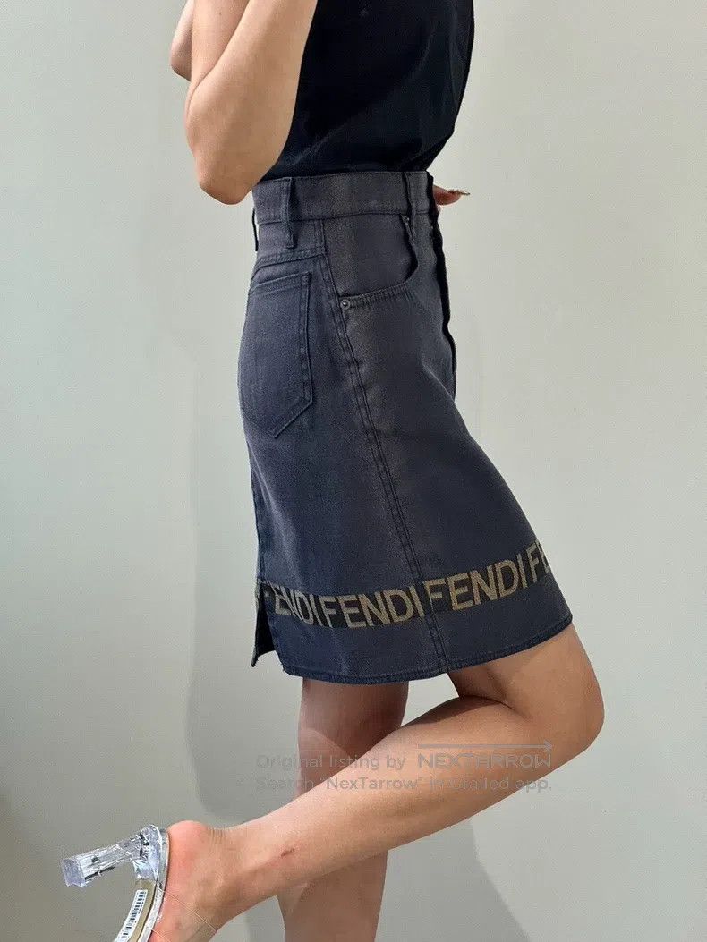 Fendi Fendi Grey Denim Skirt Size 42" / US 20 - 2 Thumbnail