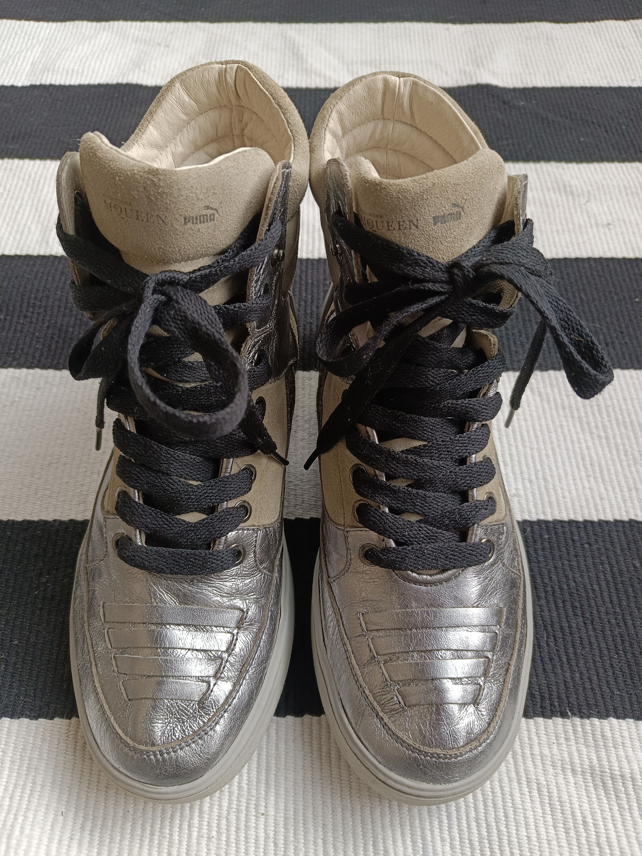 Alexander McQueen × Puma Puma x Alexander McQueen silver high top sneakers Size US 8.5 / IT 38.5 - 1 Thumbnail