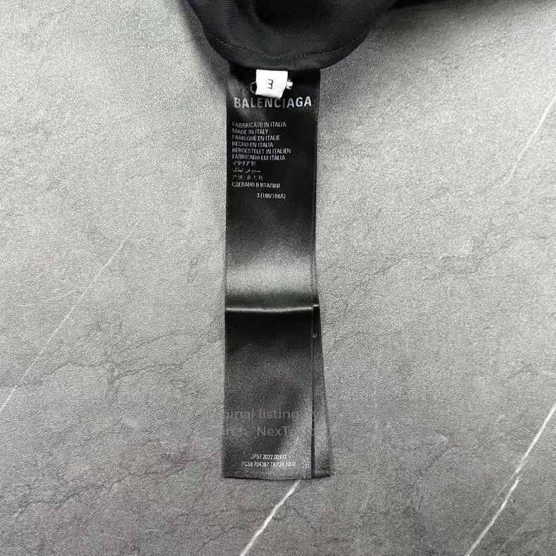 Balenciaga Balenciaga Black slogan short-sleeve shirt Size US L / EU 52-54 / 3 - 6 Thumbnail