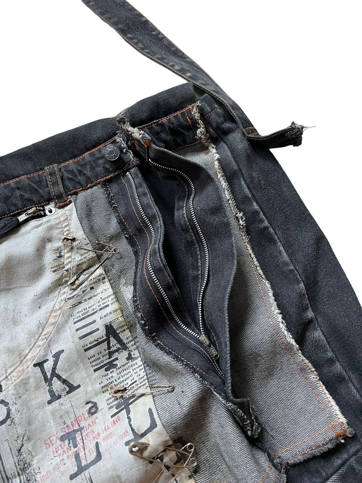 Japanese Brand 2000s h.NAOTO 🇯🇵 Goth Punk Reworked Denim Crossbody Bag Size ONE SIZE - 6 Thumbnail