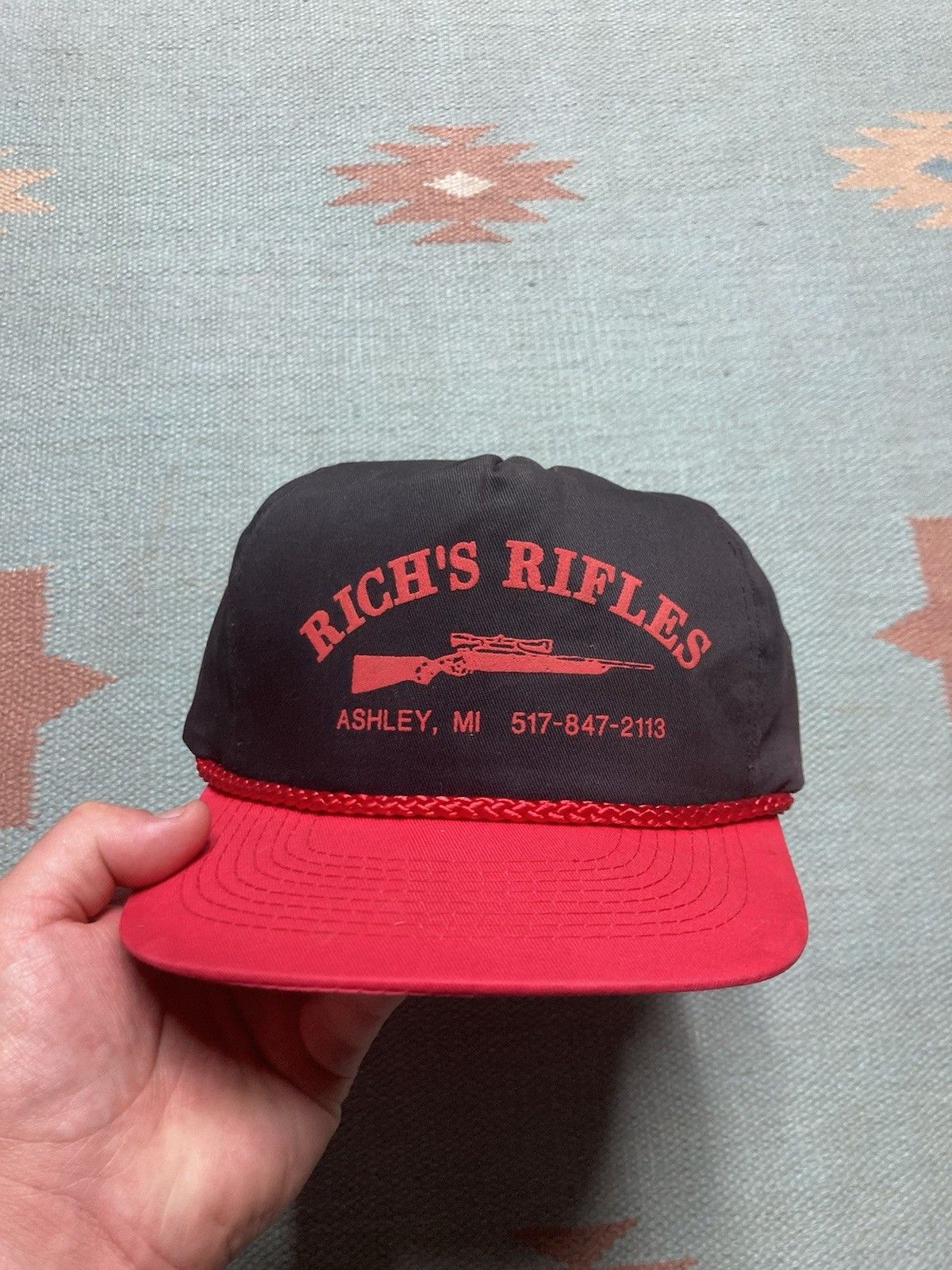 Vintage SnapBack hat Rich’s rifles Ashley Michigan hunting black red Size ONE SIZE - 2 Thumbnail