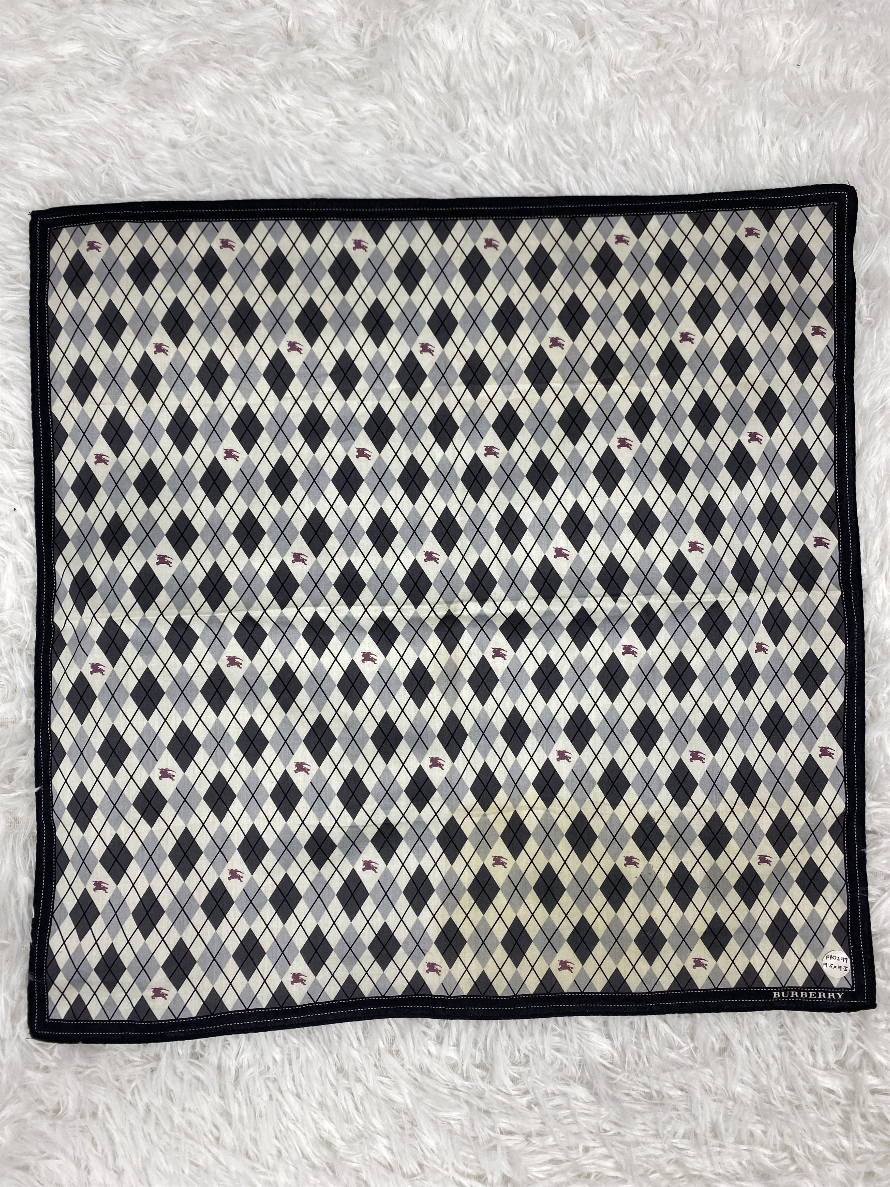 Burberry × Vintage Vintage Burberry Handkerchief Neckerchief PH0297 Size ONE SIZE - 4 Thumbnail