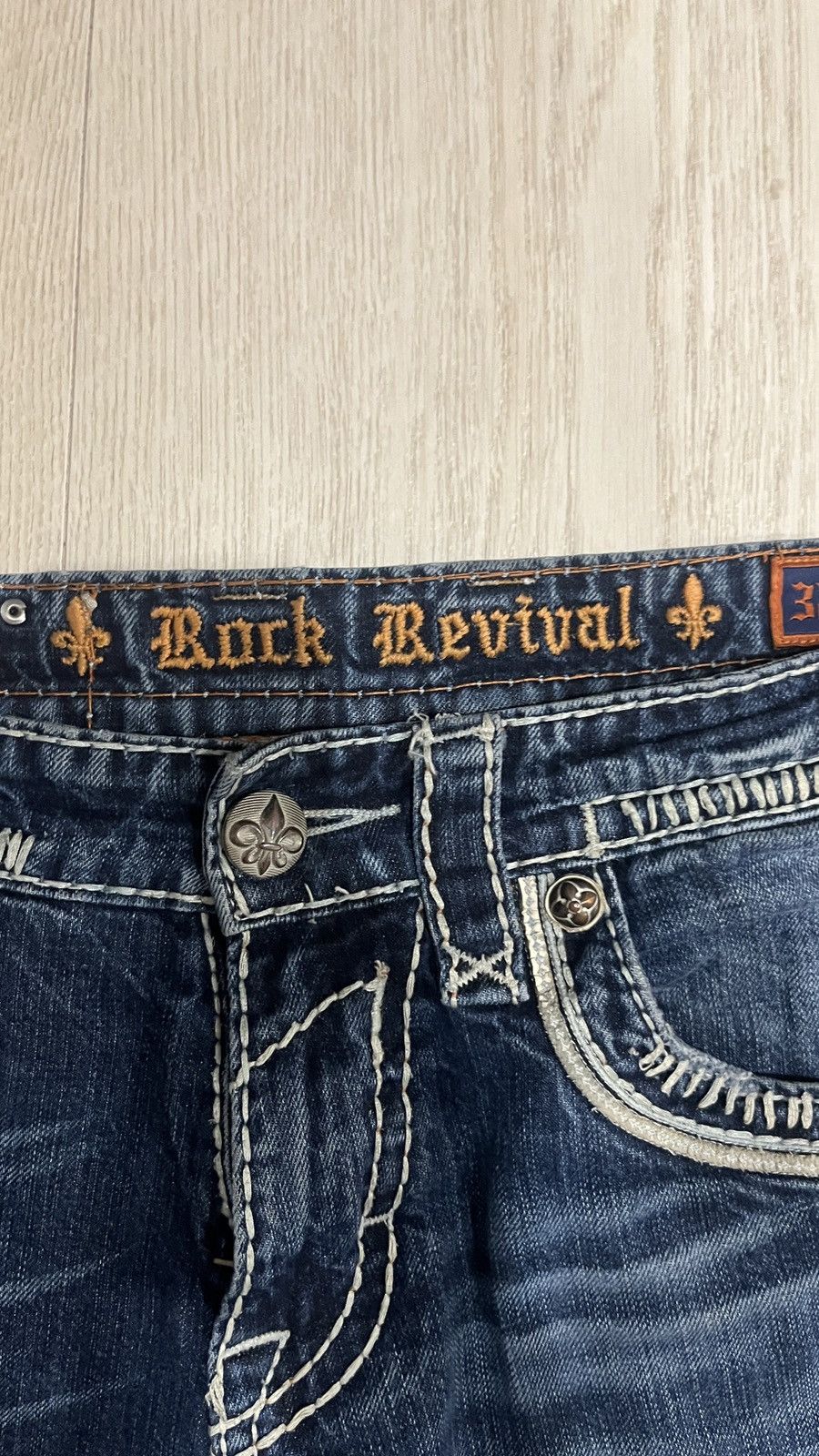 Rock Revival blue and white stitch rock revivals VERY RARE Size US 32 / EU 48 - 4 Thumbnail