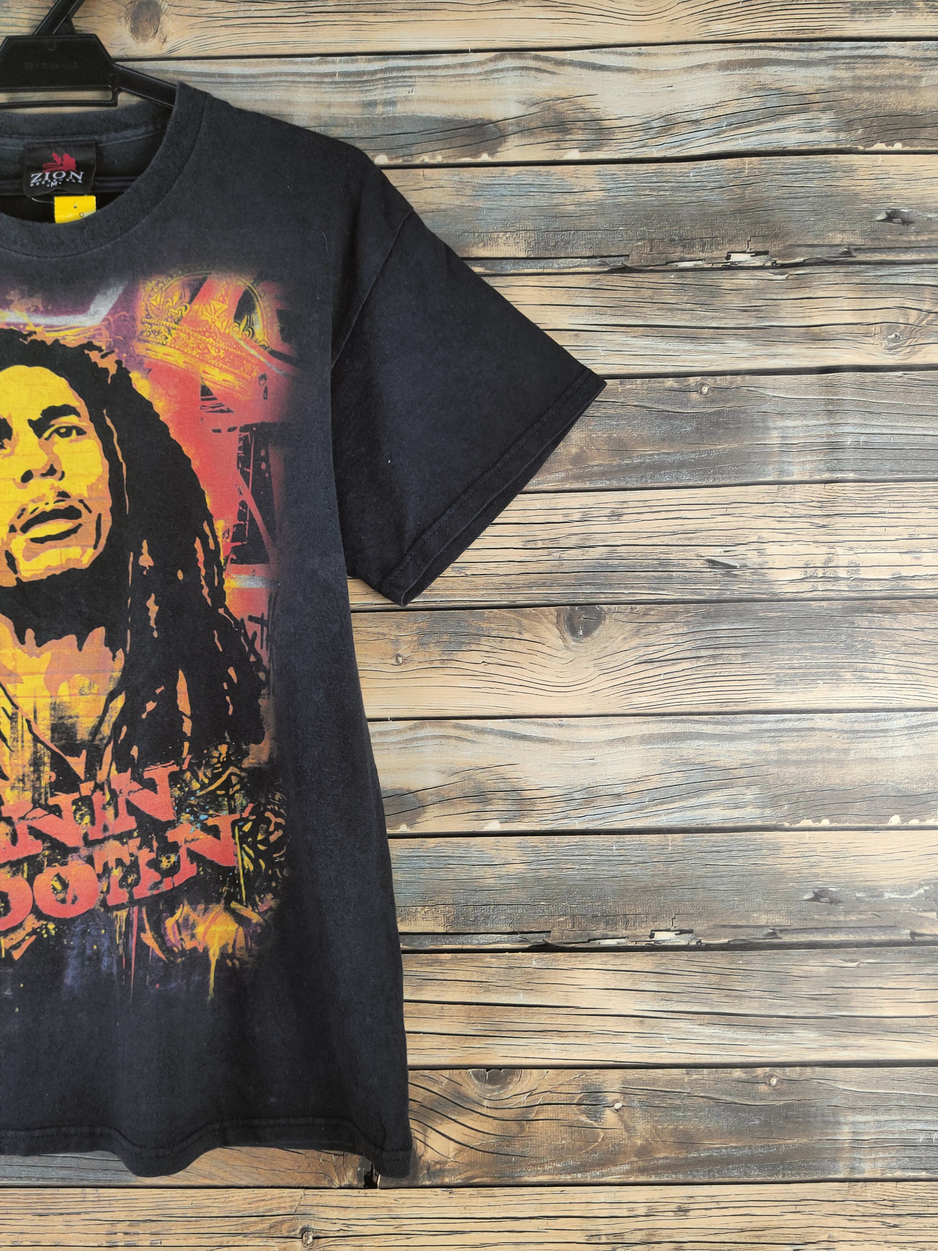 Bob Marley DL BOB Marley vintage Zion Rootswear Black tee #46-640 Size US M / EU 48-50 / 2 - 6 Thumbnail