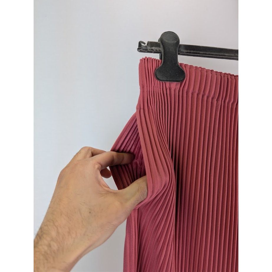 Issey Miyake o1rshd1 Joggers & Sweatpants in Dusky Red Size US 32 / EU 48 - 5 Thumbnail