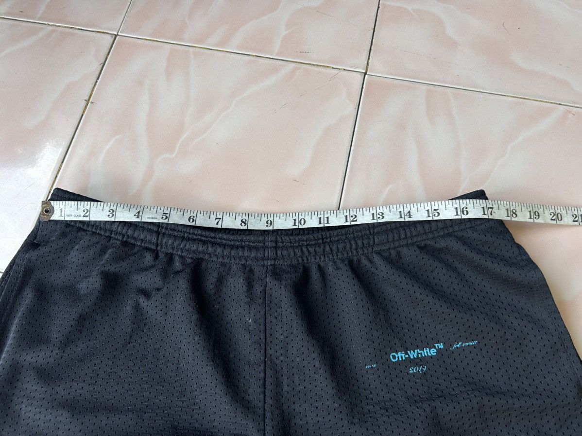 Off-White Off-White Short Size US 34 / EU 50 - 7 Thumbnail