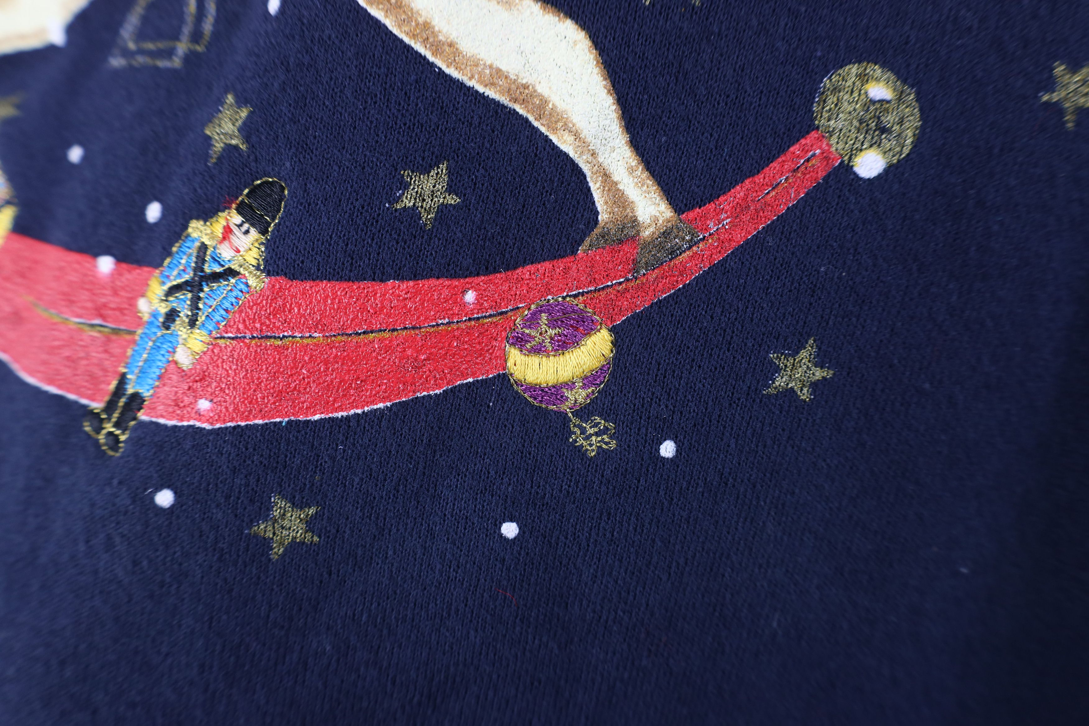 Vintage Vintage 90s Streetwear Christmas Horse Sweatshirt USA Size L / US 10 / IT 46 - 7 Thumbnail
