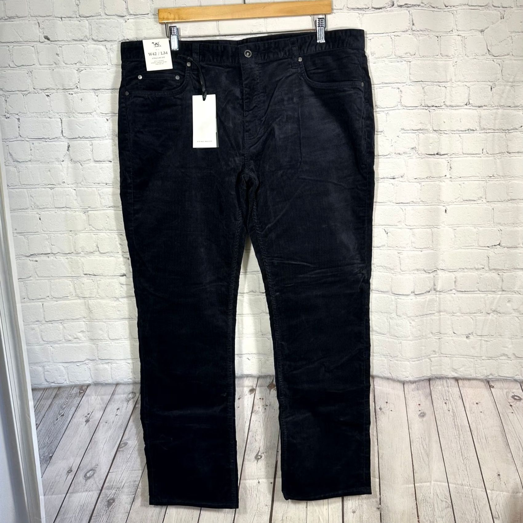 Rodd & Gunn Rodd & Gunn Stirling 2 Straight Jean Navy Corduroy Pants Mens 42x34 New Size US 42 / EU 58 - 2 Thumbnail