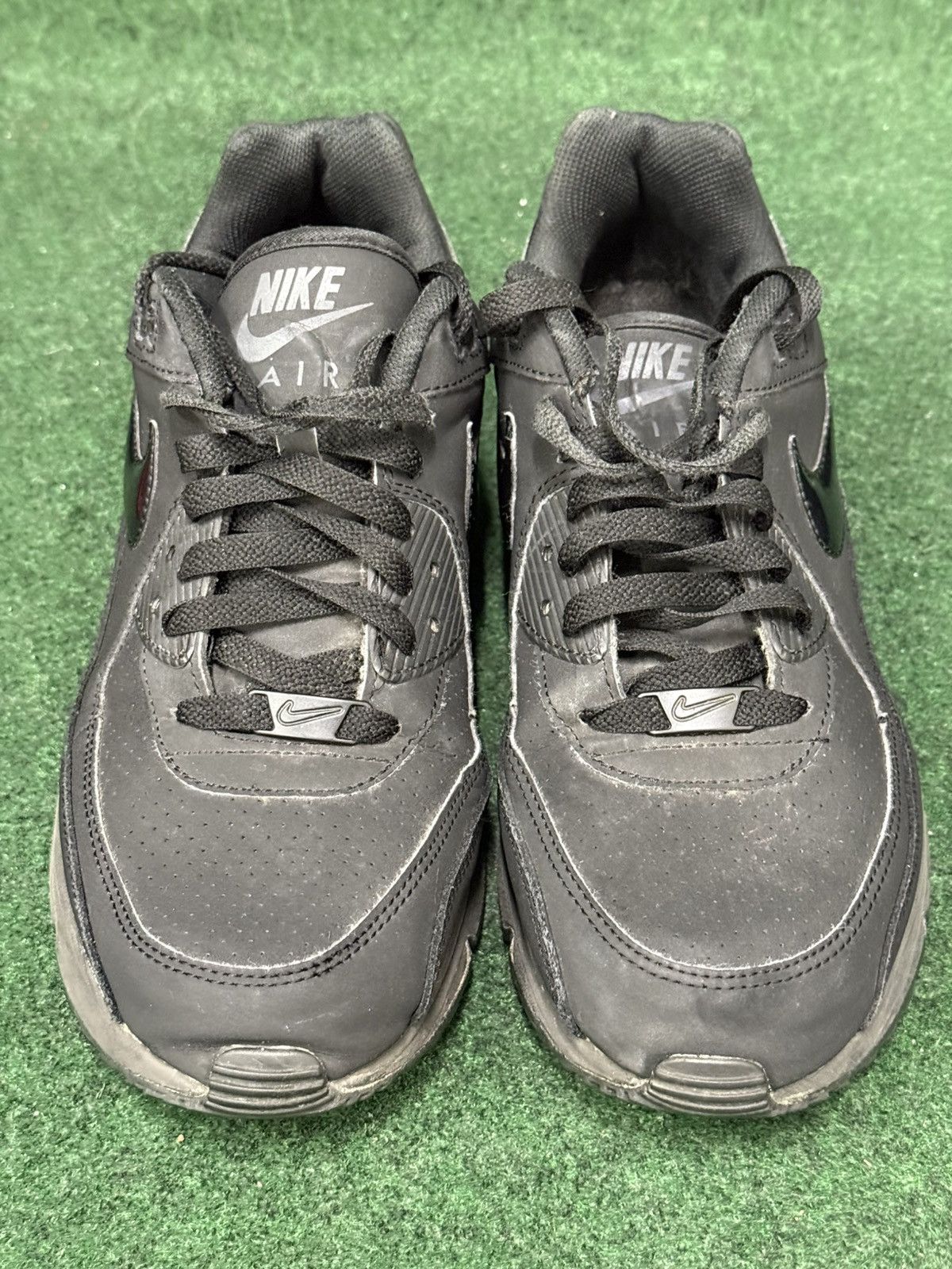Nike 2015 Nike Air Max Wright 3 Triple Black 687974-002 Size US 11 / EU 44 - 2 Thumbnail