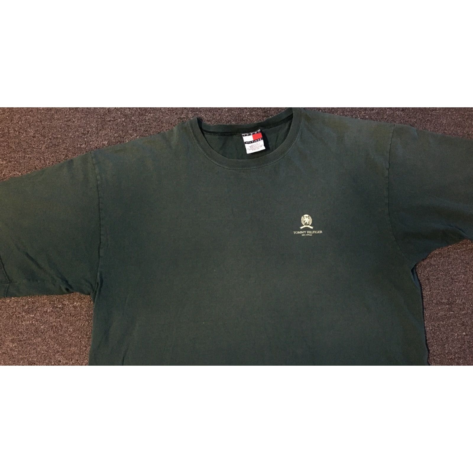 Tommy Hilfiger VINTAGE Tommy Hilfiger Shirt XXL Green 90s Crest Logo USA Grunge Hip Hop Classic Sports University Football Basketball 80s 90s Size US XXL / EU 58 / 5 - 5 Thumbnail