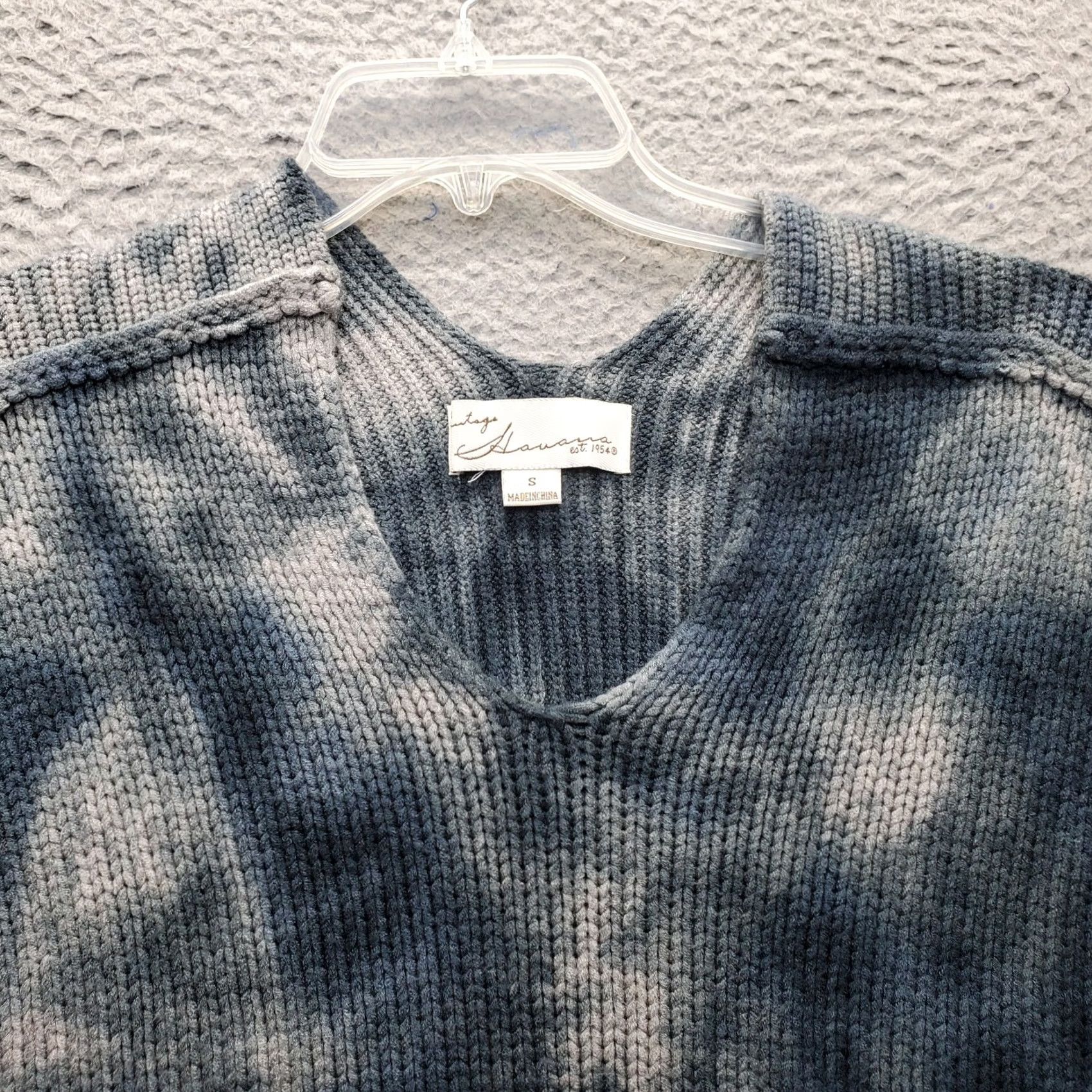 Vintage Havana Vintage Havana Womens Small Multi Tie Dye Crop Sweater V Neck Knit Pullover Raglan Long Sleeve Casual Fall Winter Hoodie? Size S / US 4 / IT 40 - 5 Thumbnail