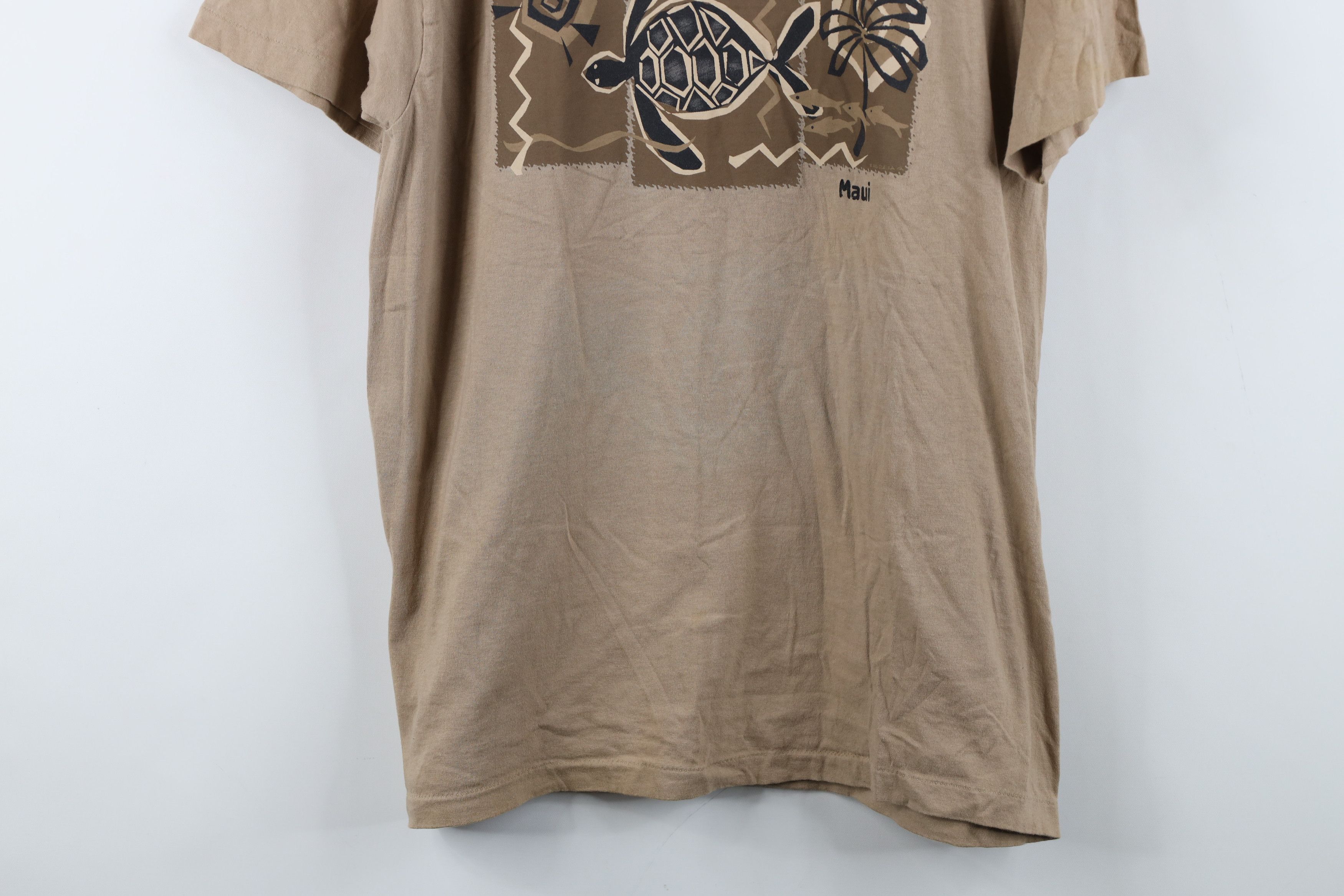 Vintage Vintage 90s Spell Out Art Maui Hawaii Sea Turtle T-Shirt Size US L / EU 52-54 / 3 - 3 Thumbnail