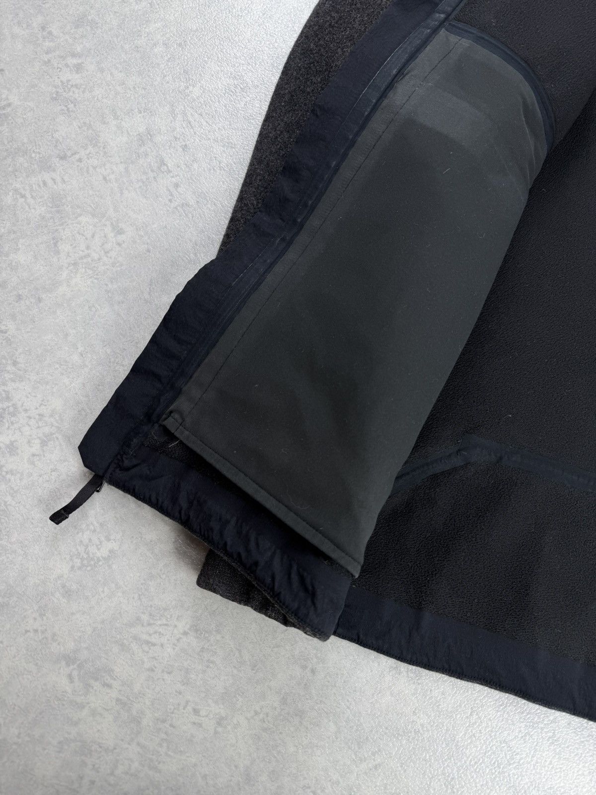 Arc'teryx Arc’teryx Diplomat Wool Blend Zip Jacket Insulated Size L Size US L / EU 52-54 / 3 - 10 Thumbnail