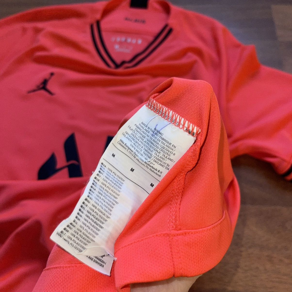 Jordan Brand × Nike PSG NIKE 2019/2020 FOOTBALL SOCCER AWAY JERSEY #10 NEYMAR Size US M / EU 48-50 / 2 - 13 Thumbnail