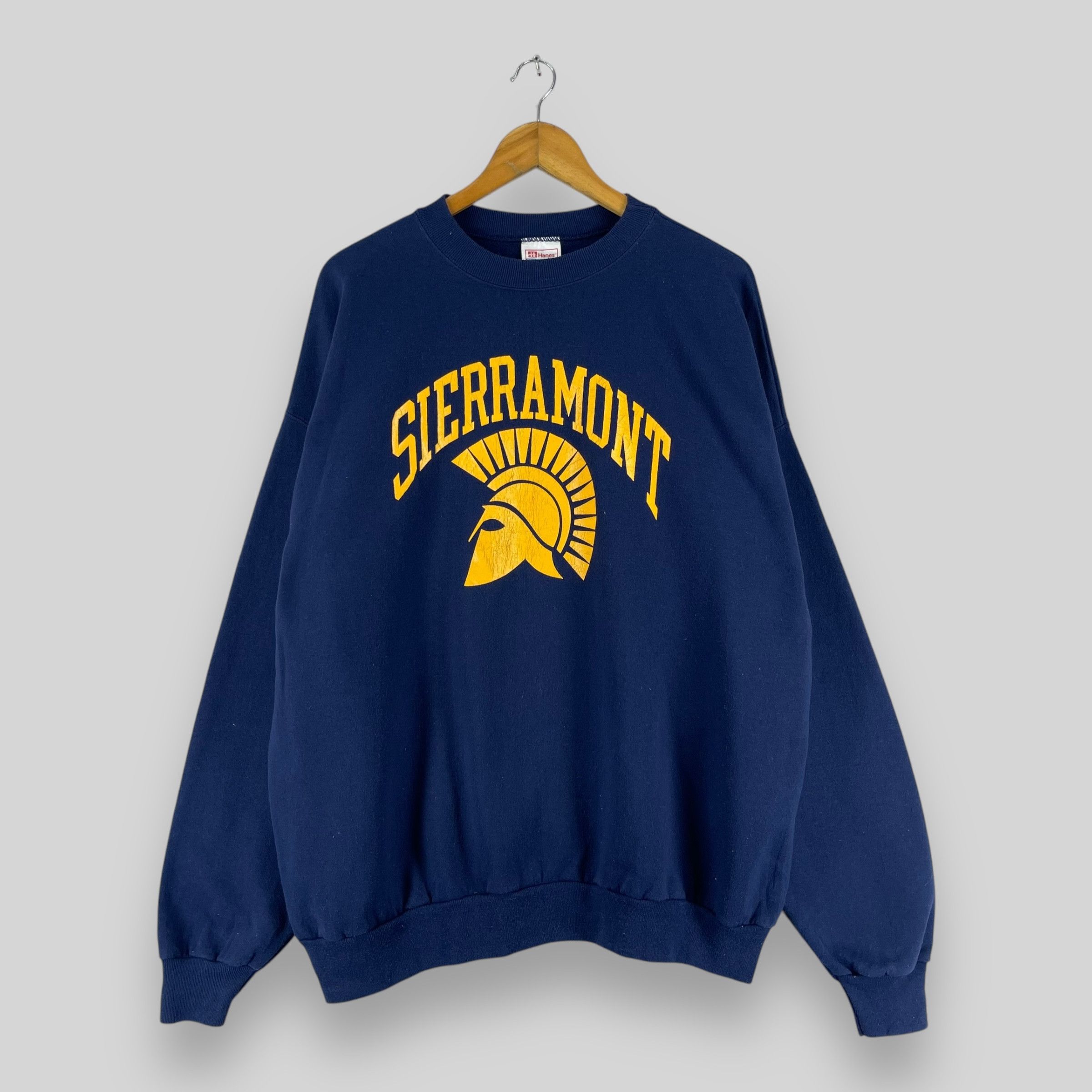 Vintage Vintage SIERRAMONT Middle School Crewneck Sweatshirt Size US XXL / EU 58 / 5 - 1 Thumbnail