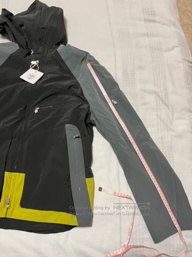 Hermes Hermes Windproof and Waterproof Jacket - Capsule Series Size US M / EU 48-50 / 2 - 8 Thumbnail