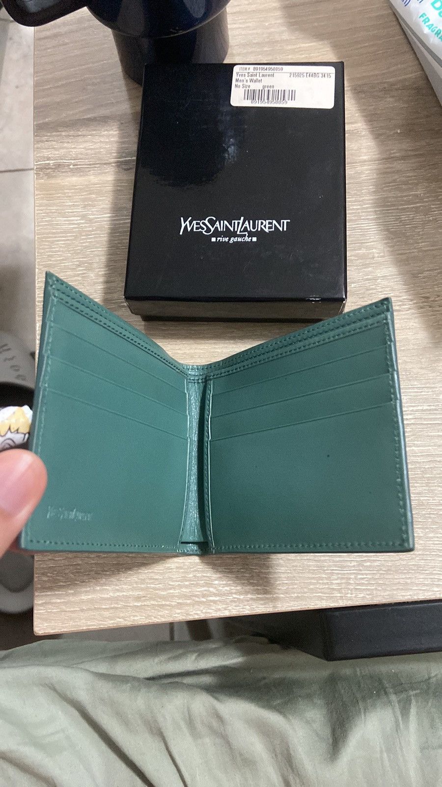 Yves Saint Laurent Vintage Yves Saint Laurent Green Embossed Leather Wallet Size ONE SIZE - 2 Thumbnail