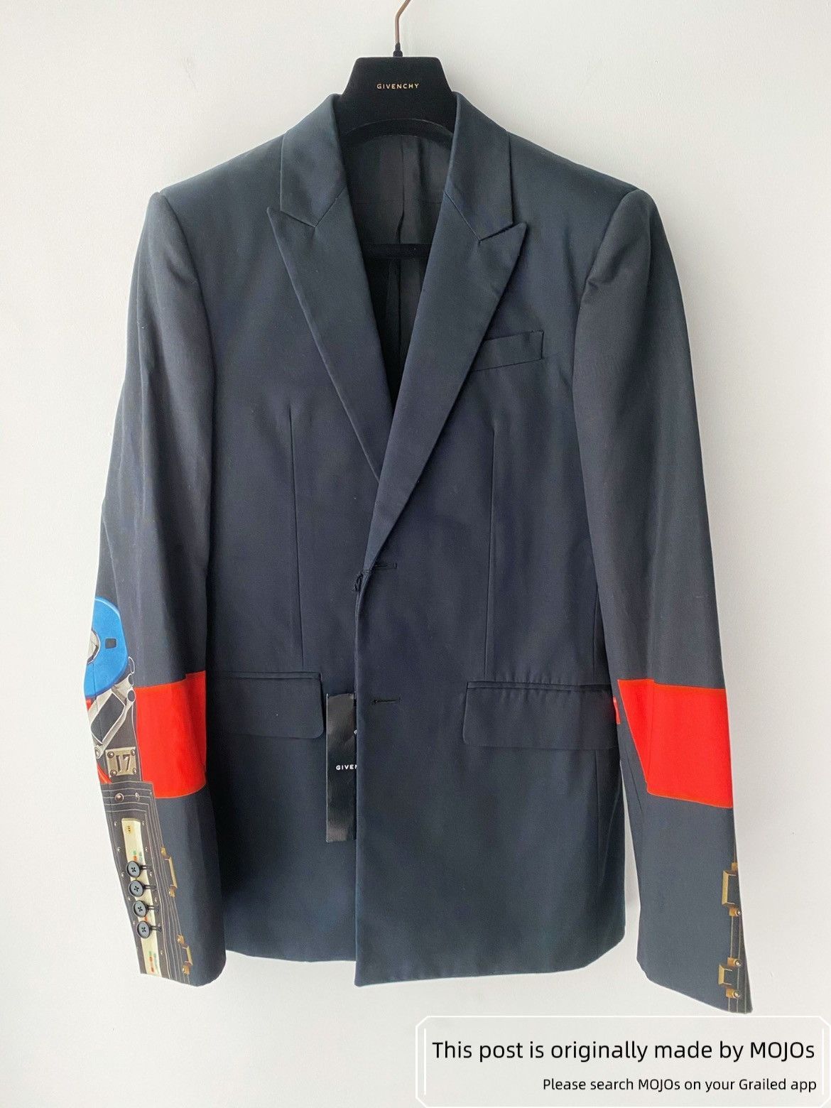 Givenchy Sz 46 Givenchy Radio Printing Blazer Jacket Size US S / EU 44-46 / 1 - 1 Thumbnail