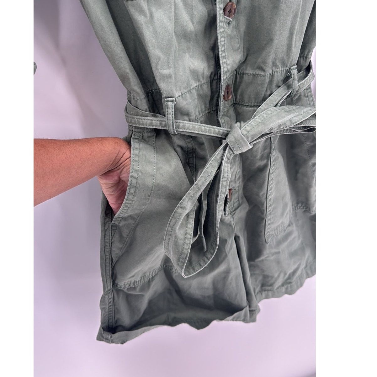 Gap GAP olive green utility long sleeve jumpsuit size 2 preppy Size 26" / US 2 / IT 38 - 4 Thumbnail