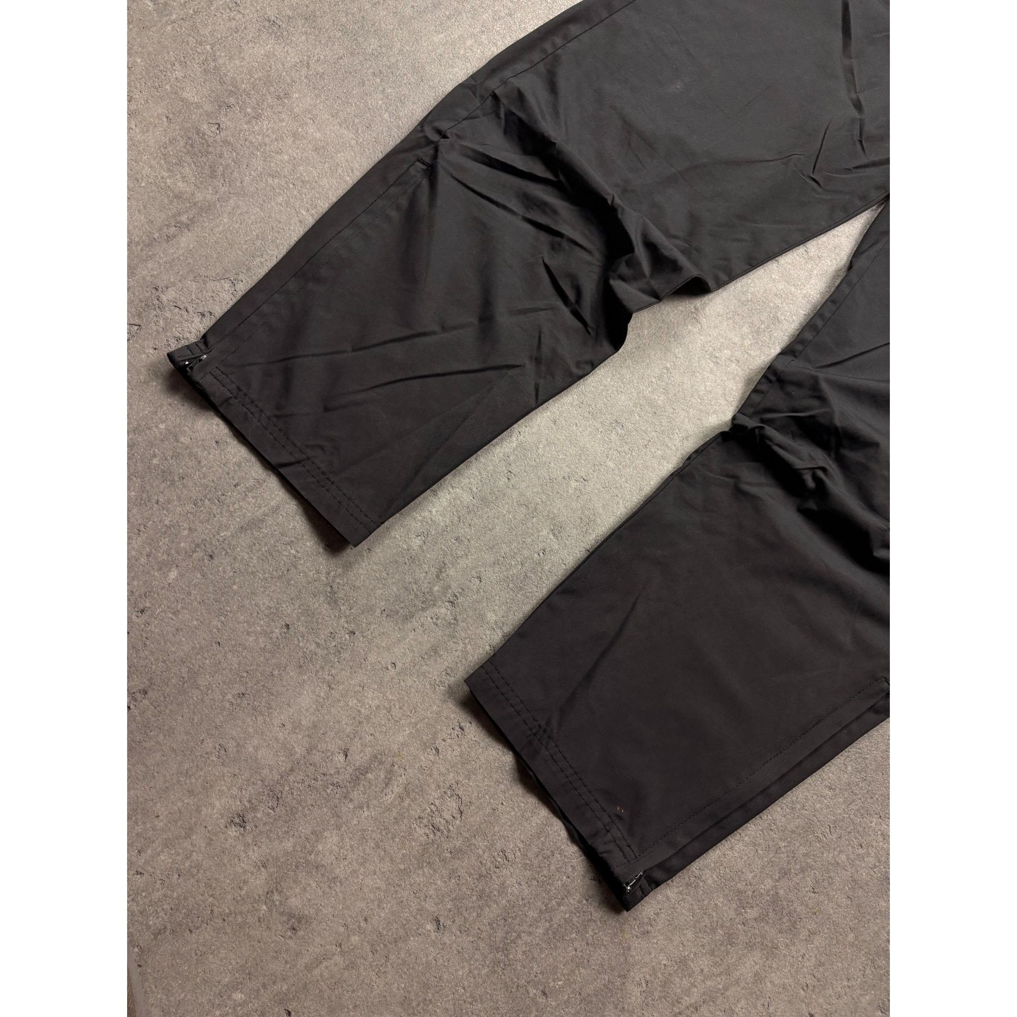 Nike Rare Vintage 90s Nike Track Pants Black Red Tag Baggy Swoosh Size US 34 / EU 50 - 10 Thumbnail