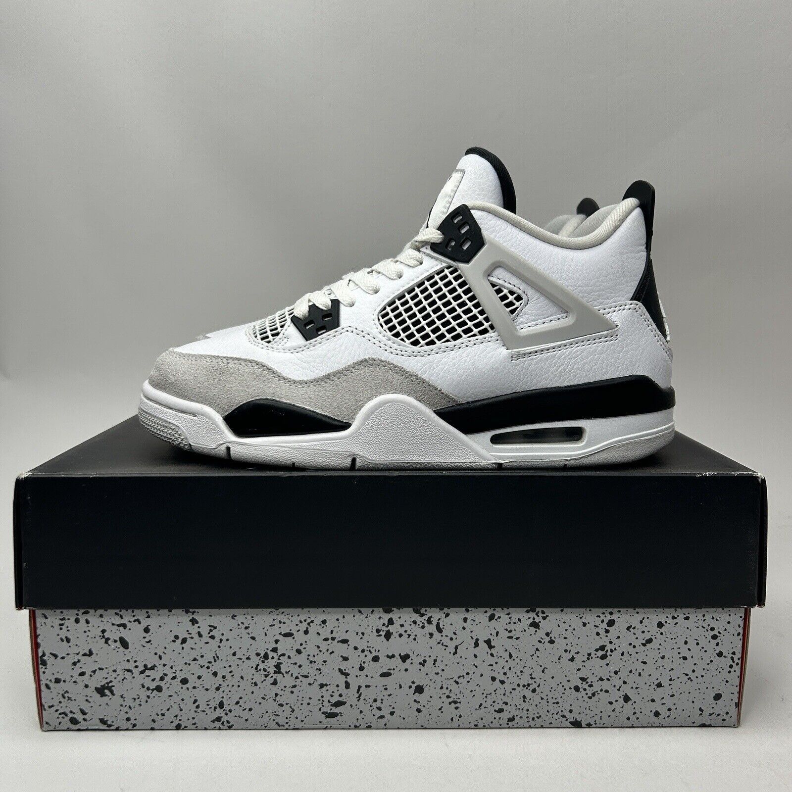 Jordan Brand Nike Air Jordan 4 Retro GS “Military Black” 2023 Size US 8.5 / IT 38.5 - 6 Thumbnail