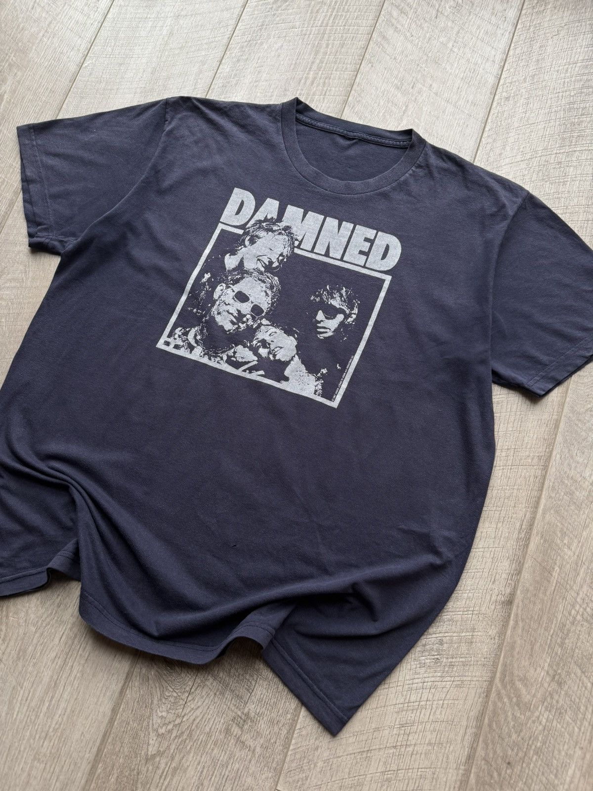 Band Tees The Damned 2007 Punk Band Graphic T-Shirt Size US XL / EU 56 / 4 - 2 Thumbnail